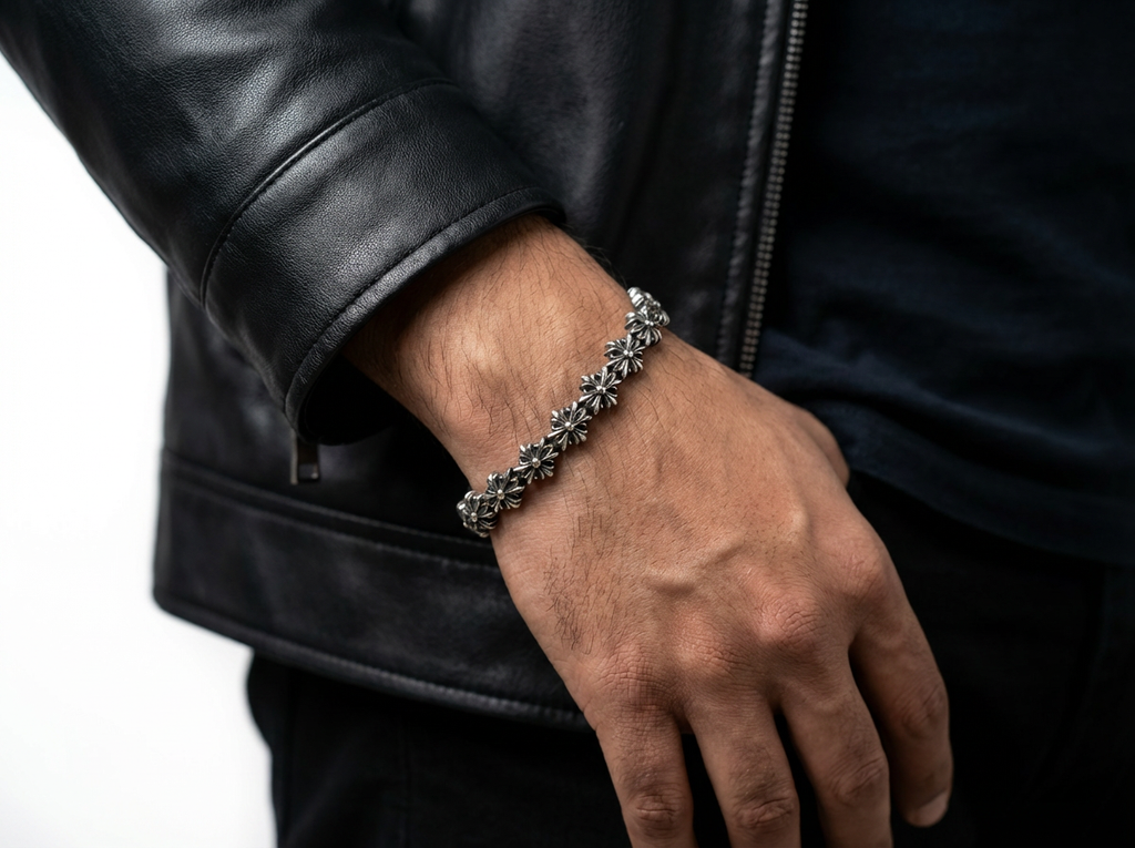 Men's Auric Starburst Spike Cuff Bracelet - Salitaire jewellery