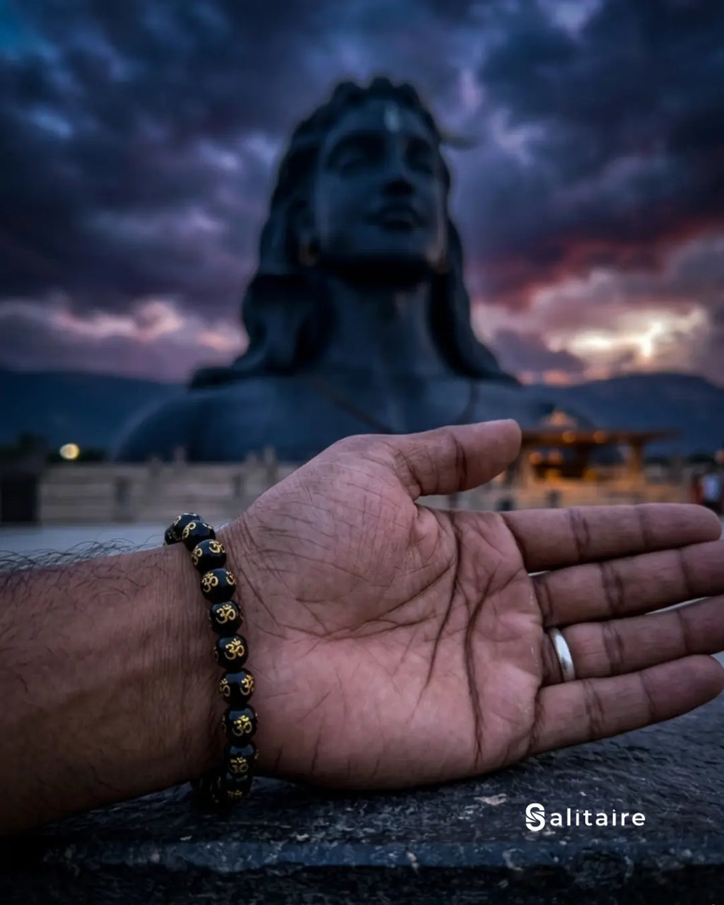 Men's Black Om Engraved Beaded Bracelet - Salitaire jewellery