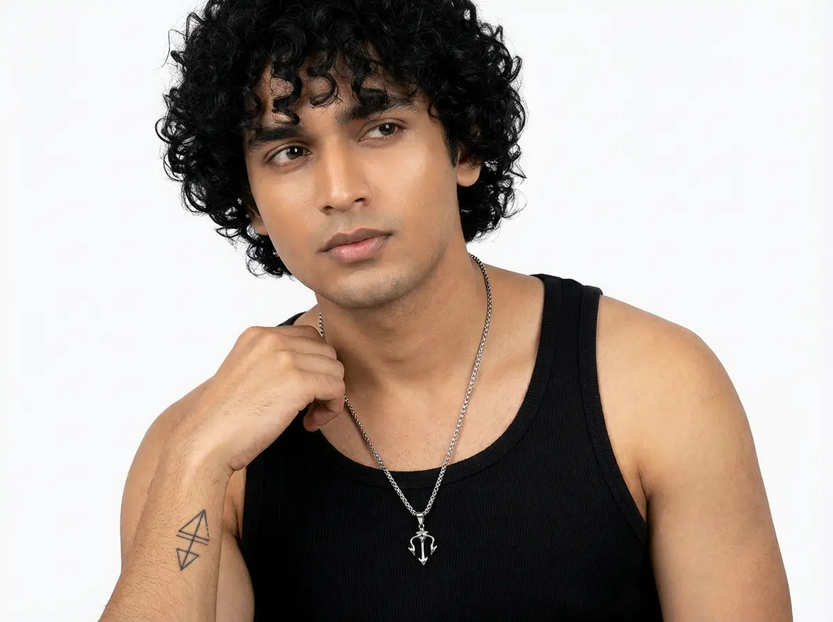 Valor Trident Pendant