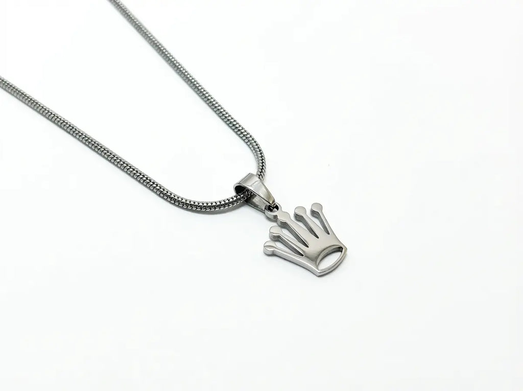 Men's King Crown Pendant Necklace - Salitaire jewellery