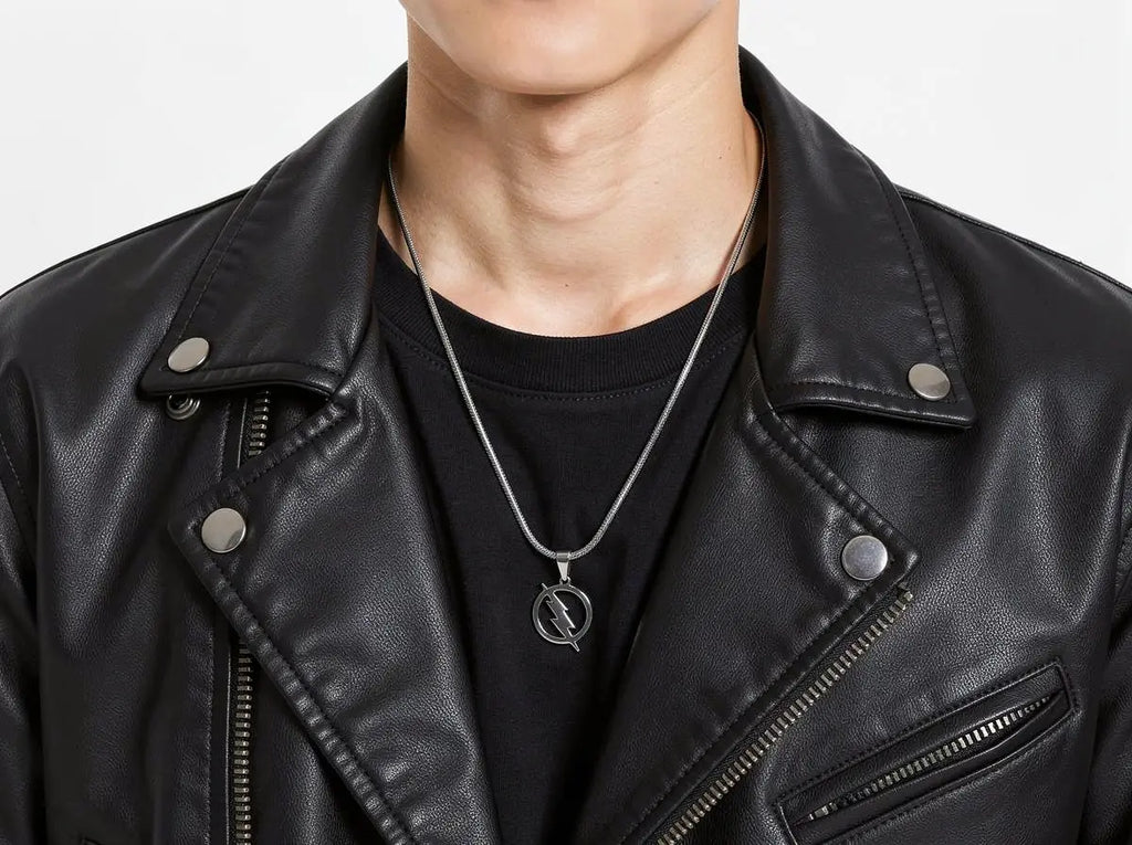 Men's Lightning Bolt Pendant Chain - Salitaire jewellery