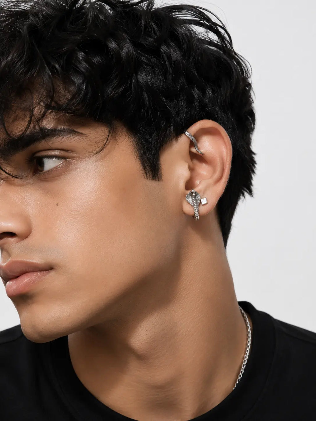 Nagin Ear Cuff
