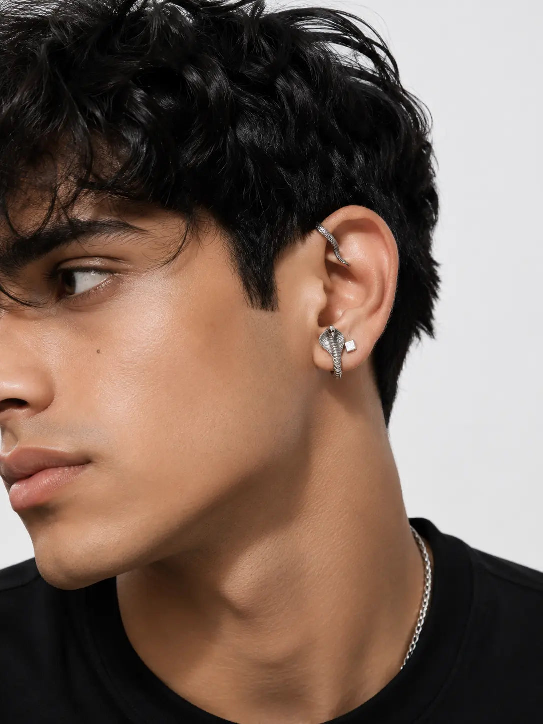 Nagin Ear Cuff